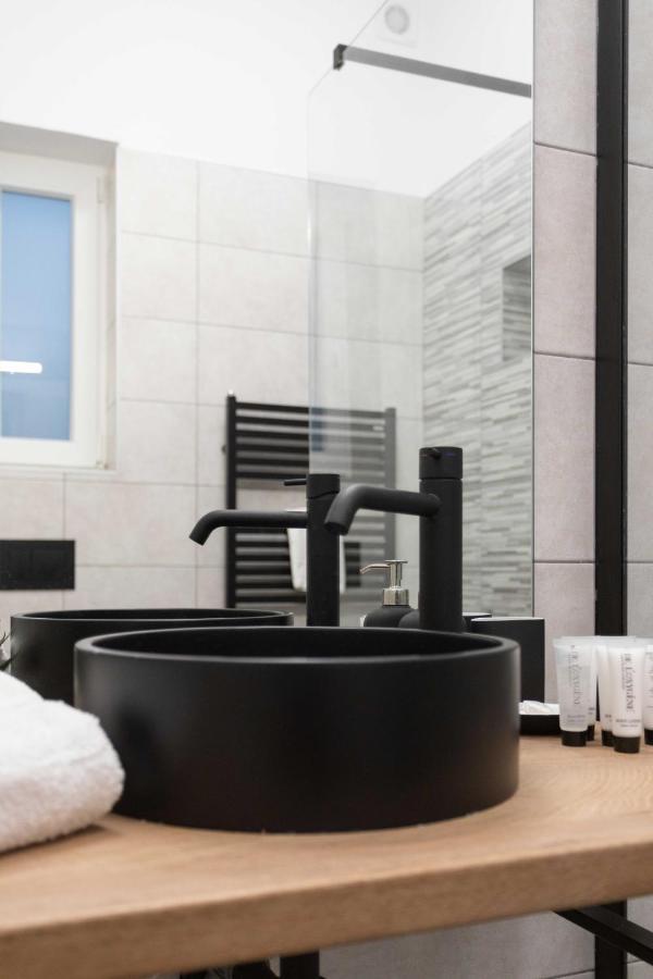 Appartamento Design Triplex In The City Center With A Balcony Zagabria Esterno foto