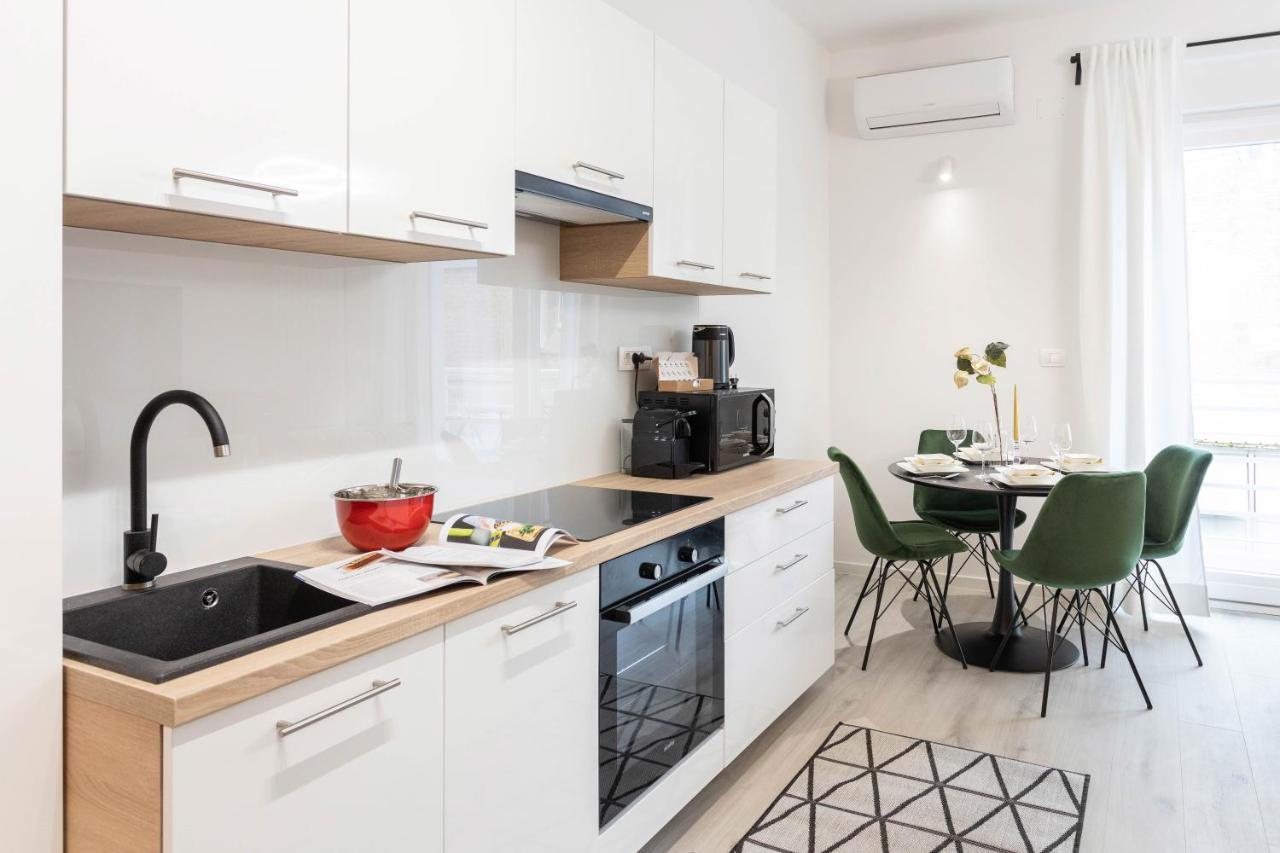 Appartamento Design Triplex In The City Center With A Balcony Zagabria Esterno foto