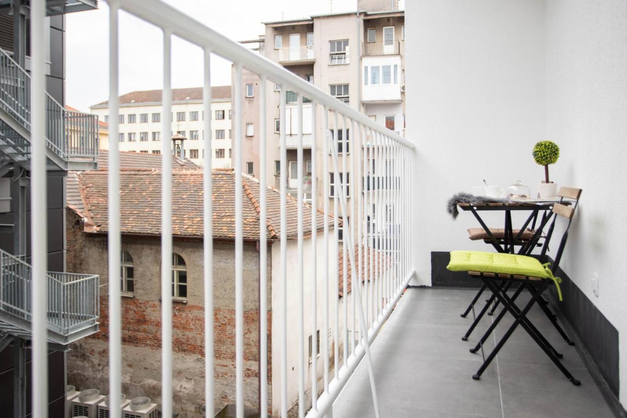 Appartamento Design Triplex In The City Center With A Balcony Zagabria Esterno foto